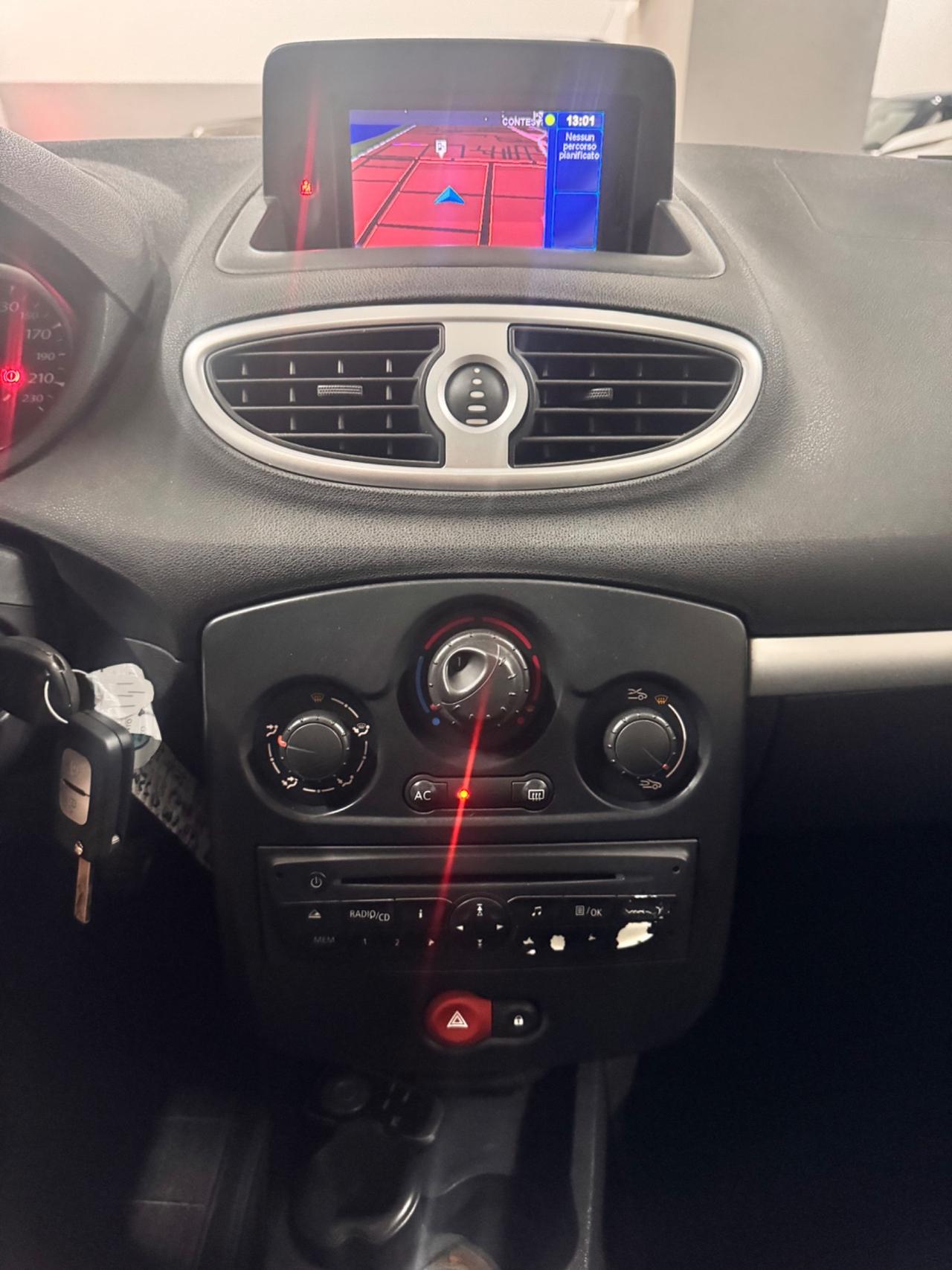 Renault Clio 1.5 DCi 86 Cv 3P. Luxe - 2009