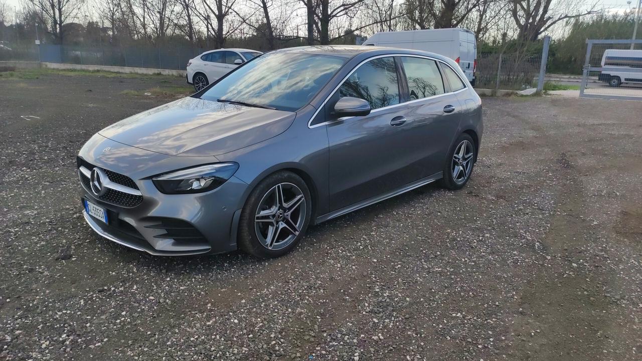 Mercedes-benz B 180 116CV PREMIUM AMG **PREZZO REALE**SCHERMO GRANDE**