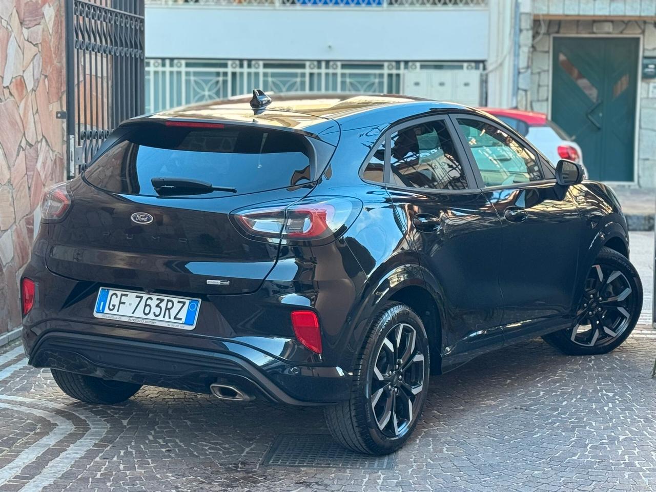 Ford Puma 1.0 EcoBoost Hybrid 125 CV S&S aut. ST-Line