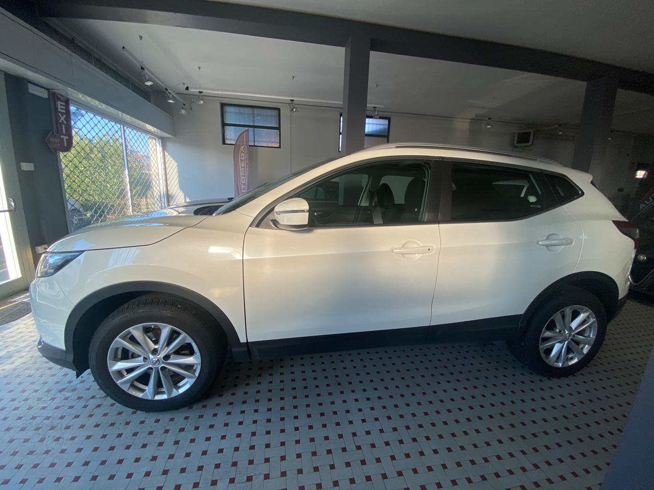 Nissan Qashqai 1.5 dci Tetto Panoramico 110cv 1Proprietario