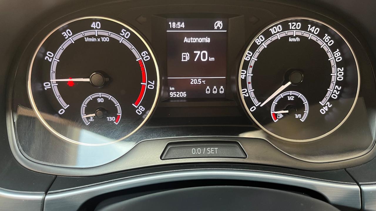 Skoda Fabia 1.0 MPI 75 CV Design Edition