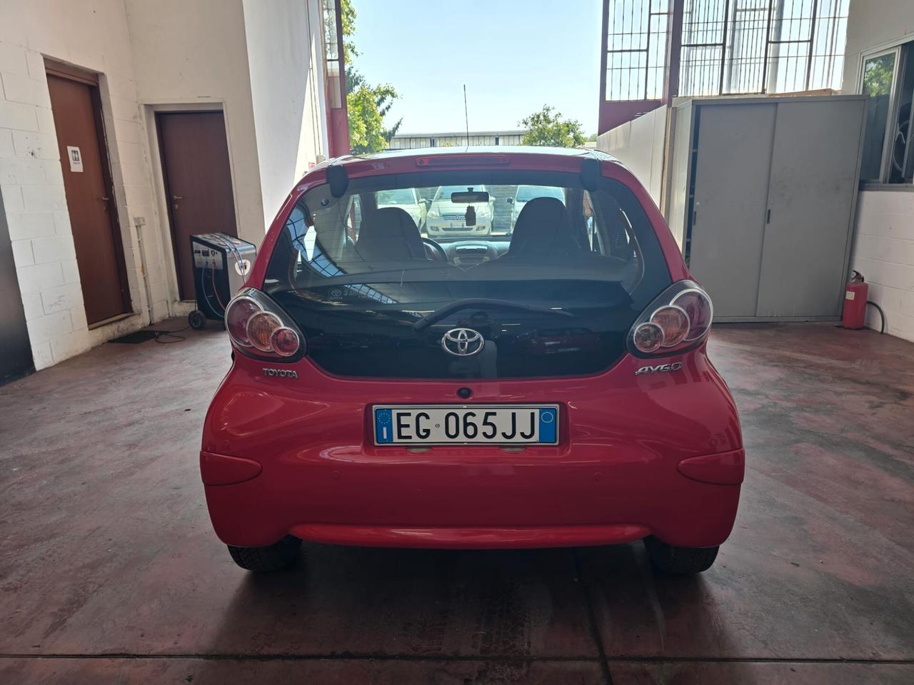 Toyota Aygo 1.0 12V VVT-I 5P DEEP OCEAN CONNECT 71.000KM