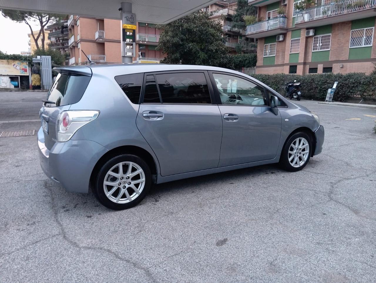 Toyota Verso 2.0 D Sol 7 posti