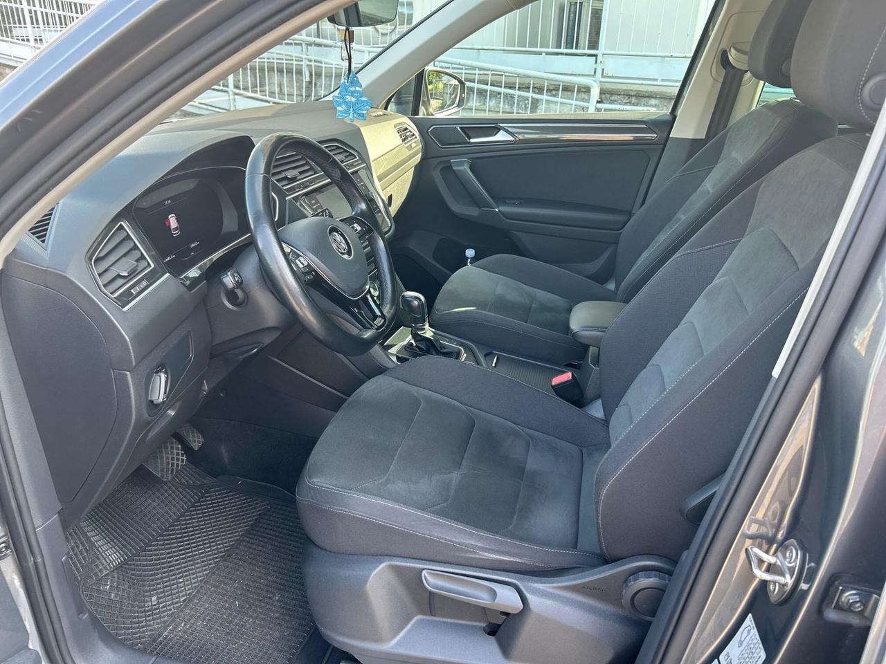 Volkswagen Tiguan Advanced 2.0 TDI #6541