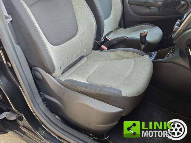 RENAULT Captur dCi 8V 90 CV Energy *? 117,00 al mese*