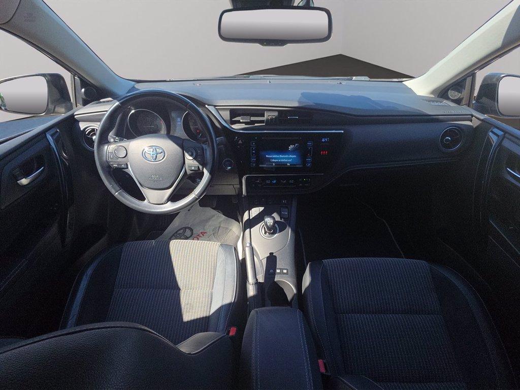 TOYOTA Auris 1.8h lounge cvt my17 del 2017