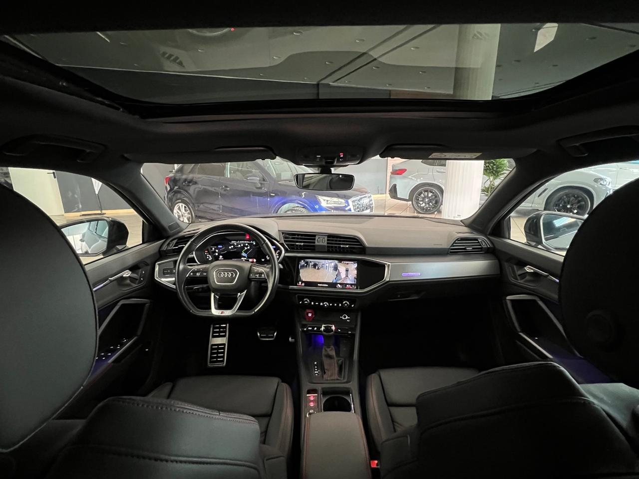 Audi Q3 SPB 40 TDI quattro S tronic Identity Black