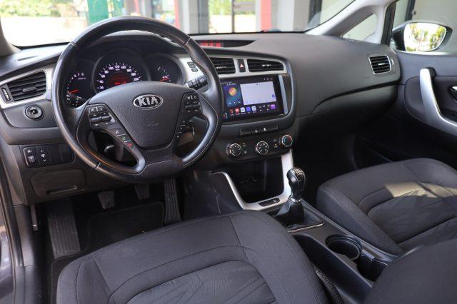 KIA cee'd 1.4 CVVT SW Navi Tel USB Android Apple NEOPATENTAT