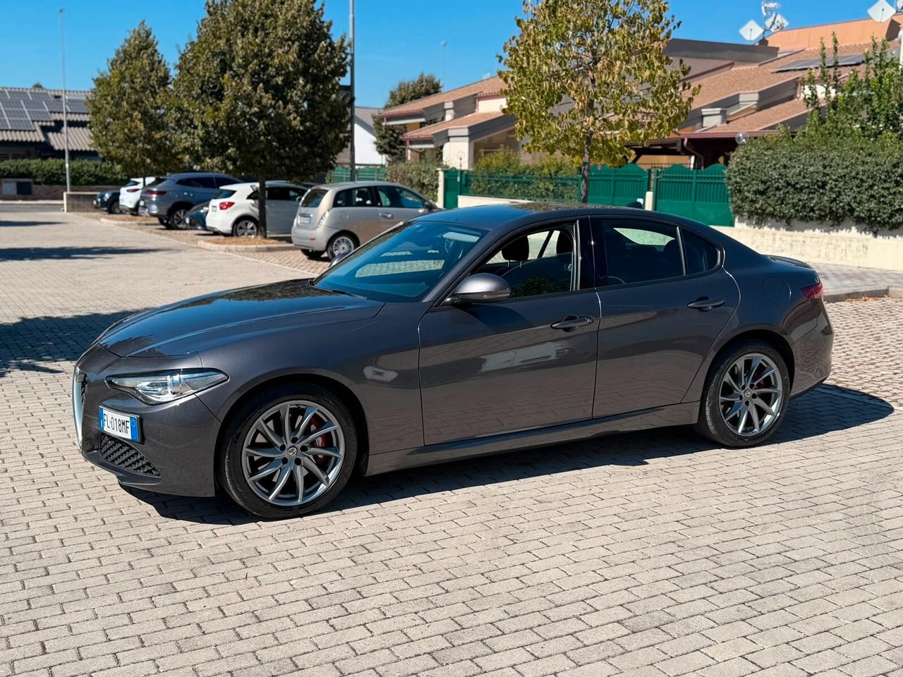 Alfa Romeo Giulia 2.2 Turbodiesel 180 CV AT8 Super