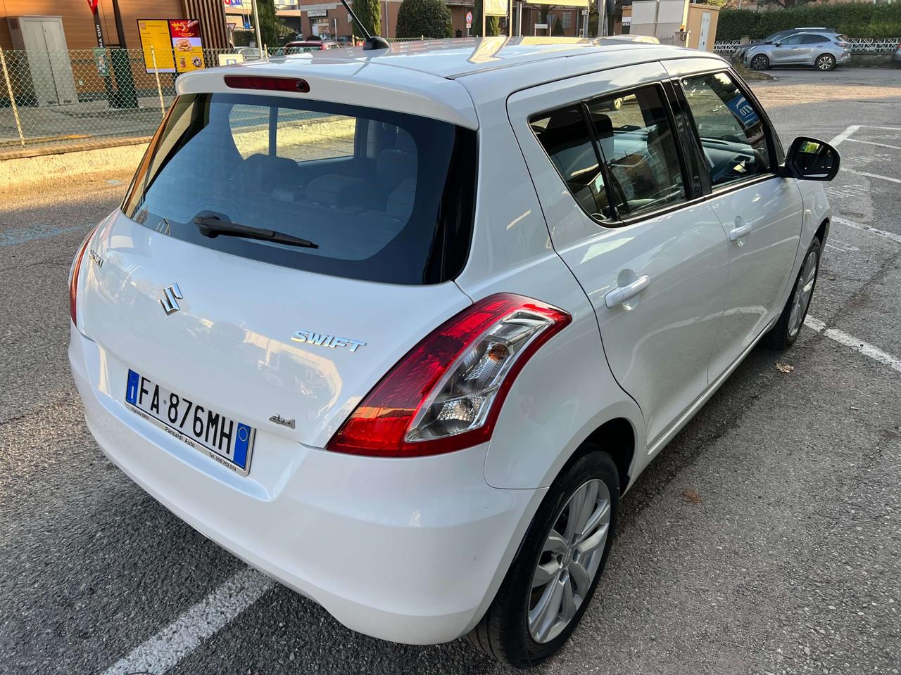 Suzuki Swift 5p 1.2 vvt B-Cool 4wd E6,CLIMA,C.LEGA,CRUISE,SEDIL