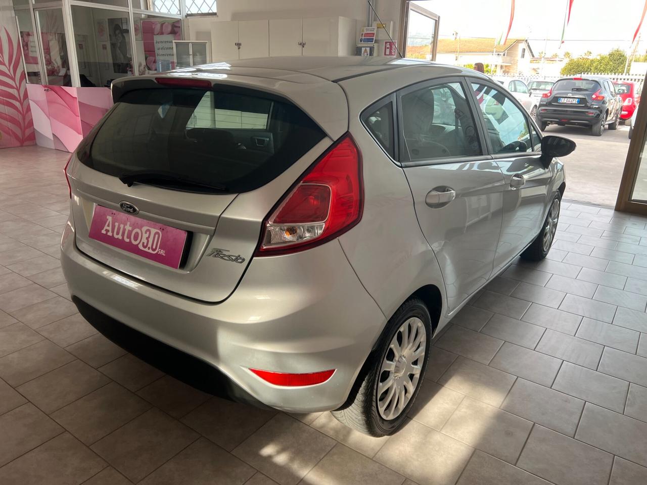 Ford Fiesta 1.5 TDCi 75CV 5 porte Business