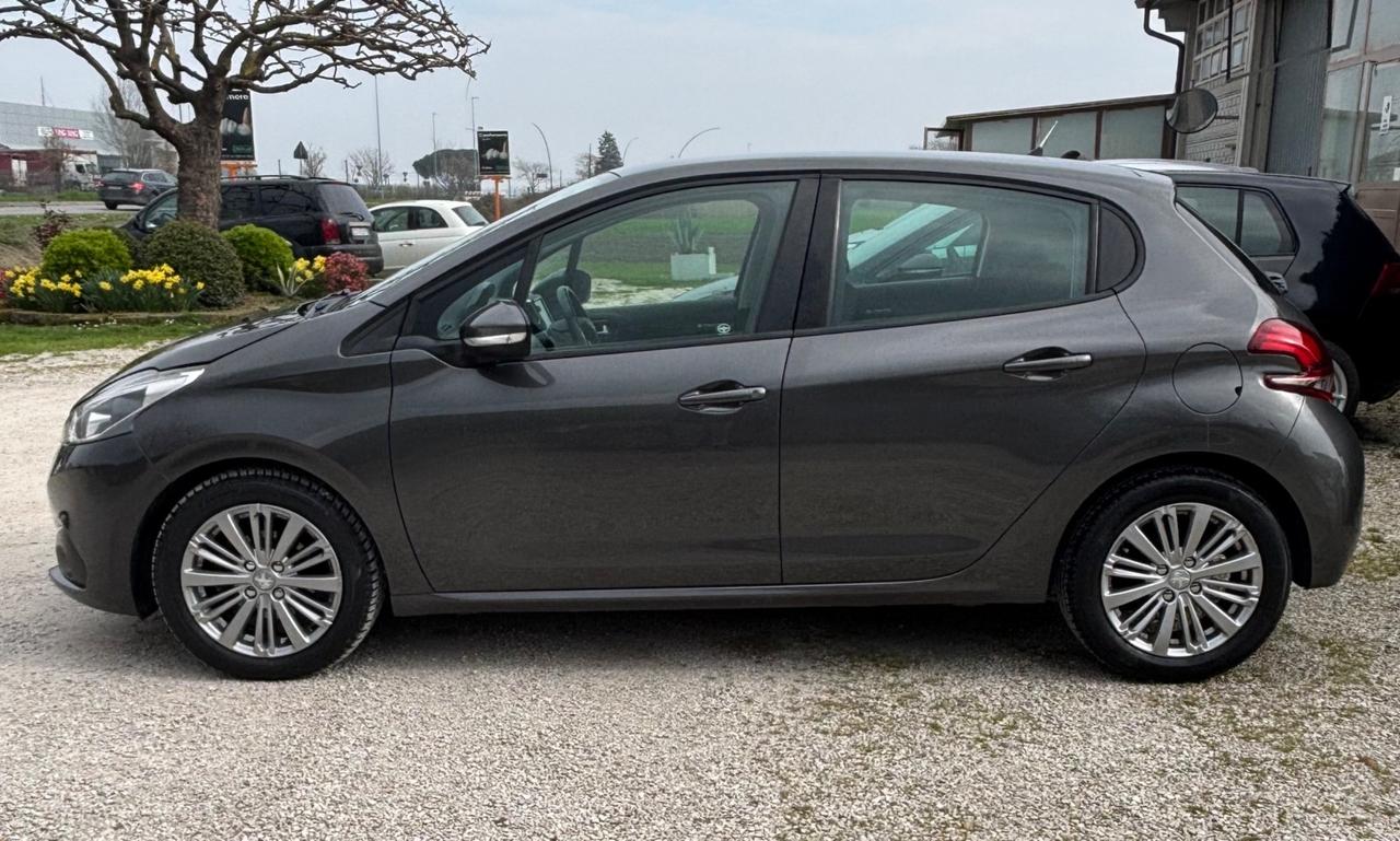 Peugeot 208 BlueHDi 75 5 porte Allure