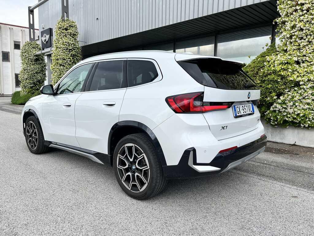 BMW X1 18 i xLine sDrive DCT