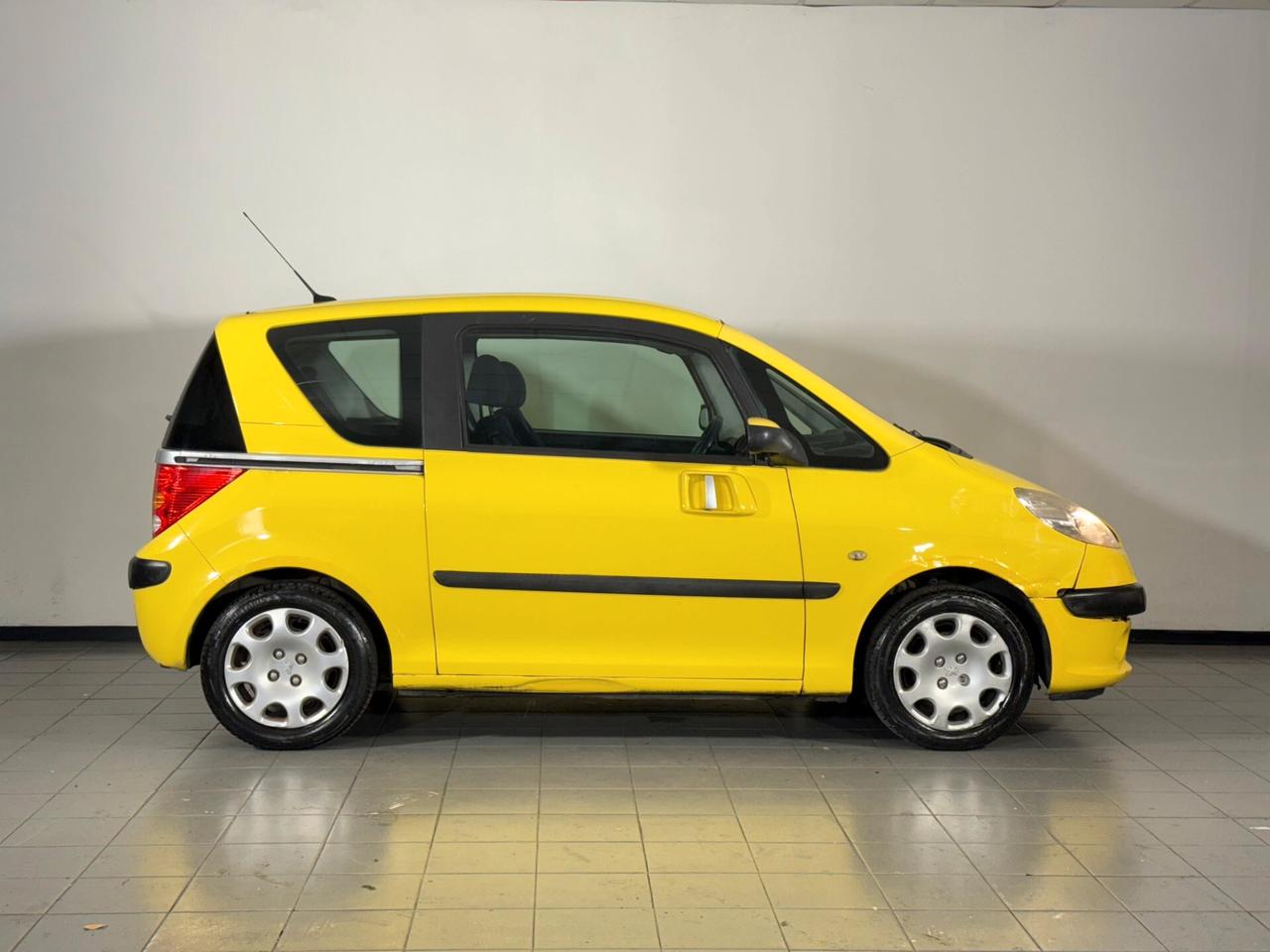 Peugeot 1007 1.4 Happy NEOPATENTATI