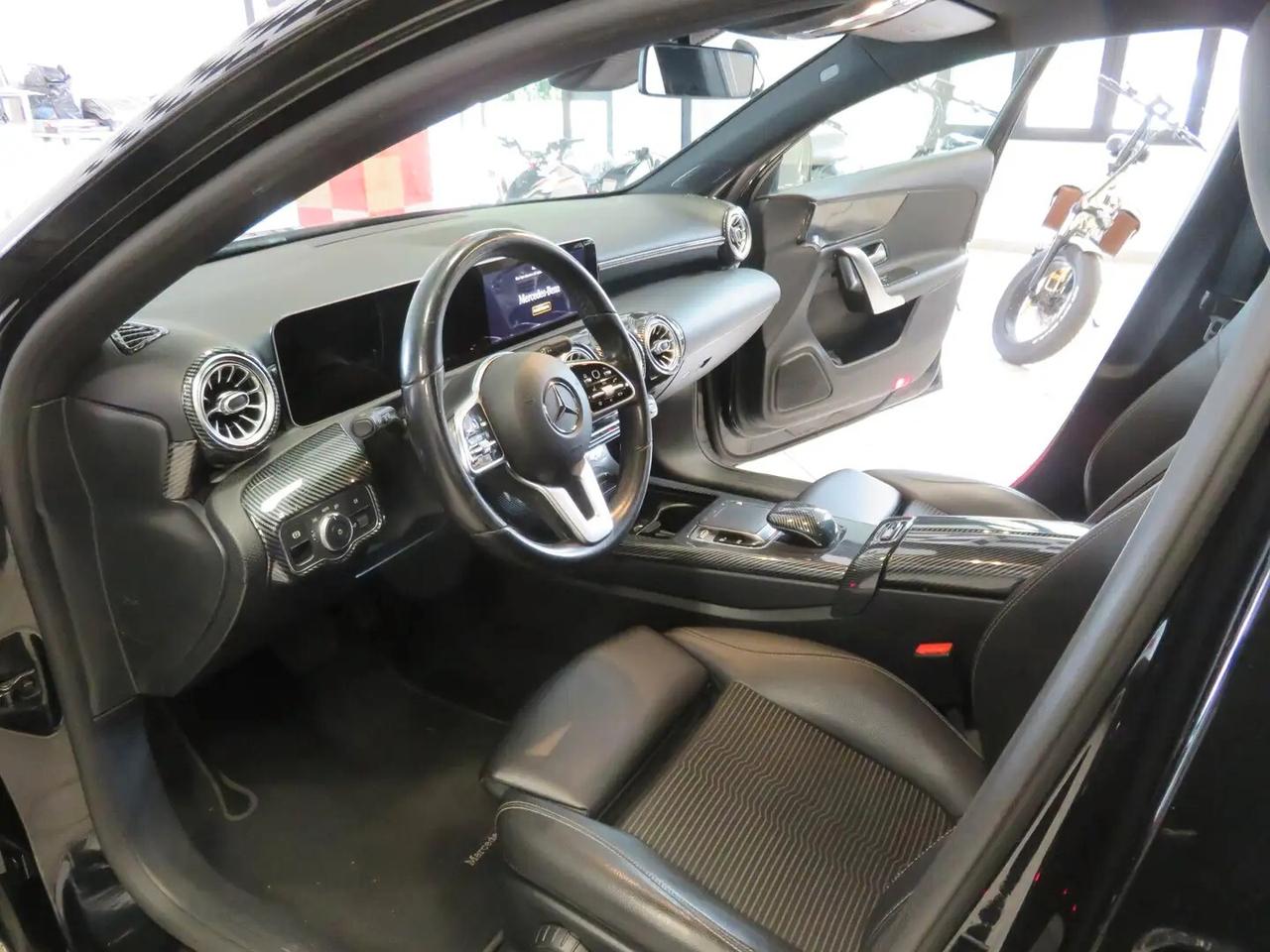 Mercedes-benz A 180 A 180 d Automatic Sport