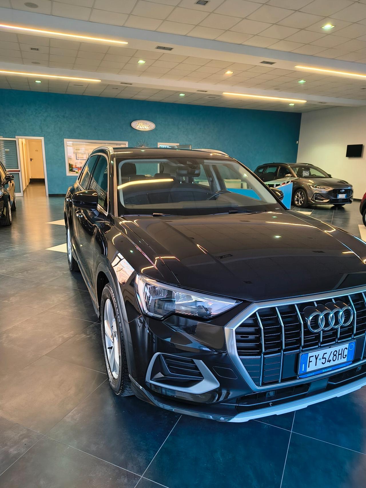 Audi Q3 35 TDI S tronic Business Advanced