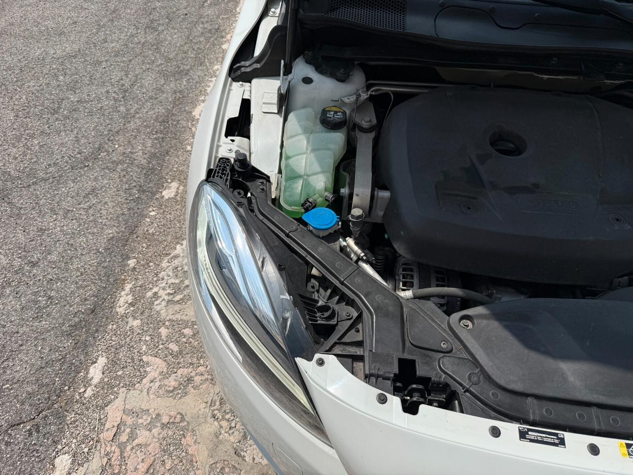 Volvo V40 T2 Momentum
