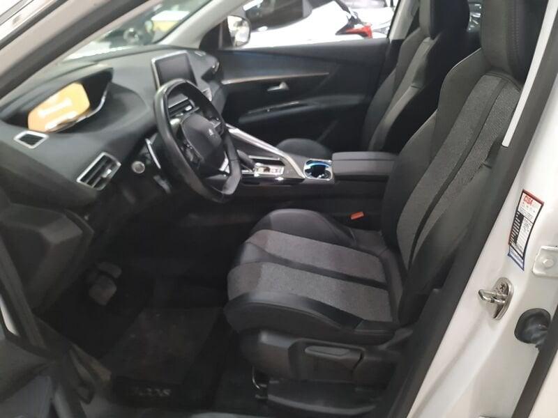 Peugeot 3008 PureTech Turbo 130 EAT8 S&S Allure