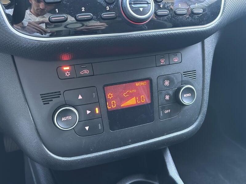 FIAT Grande Punto Grande Punto 1.4 Actual s&s 77cv 5p dualogic