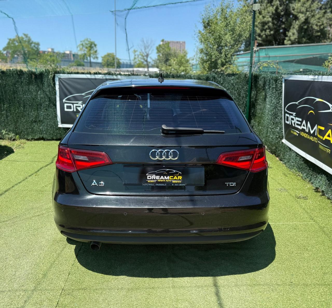 Audi A3 2014 1.6 TDI NEOPATENTATI FARI LED NAVI FULL