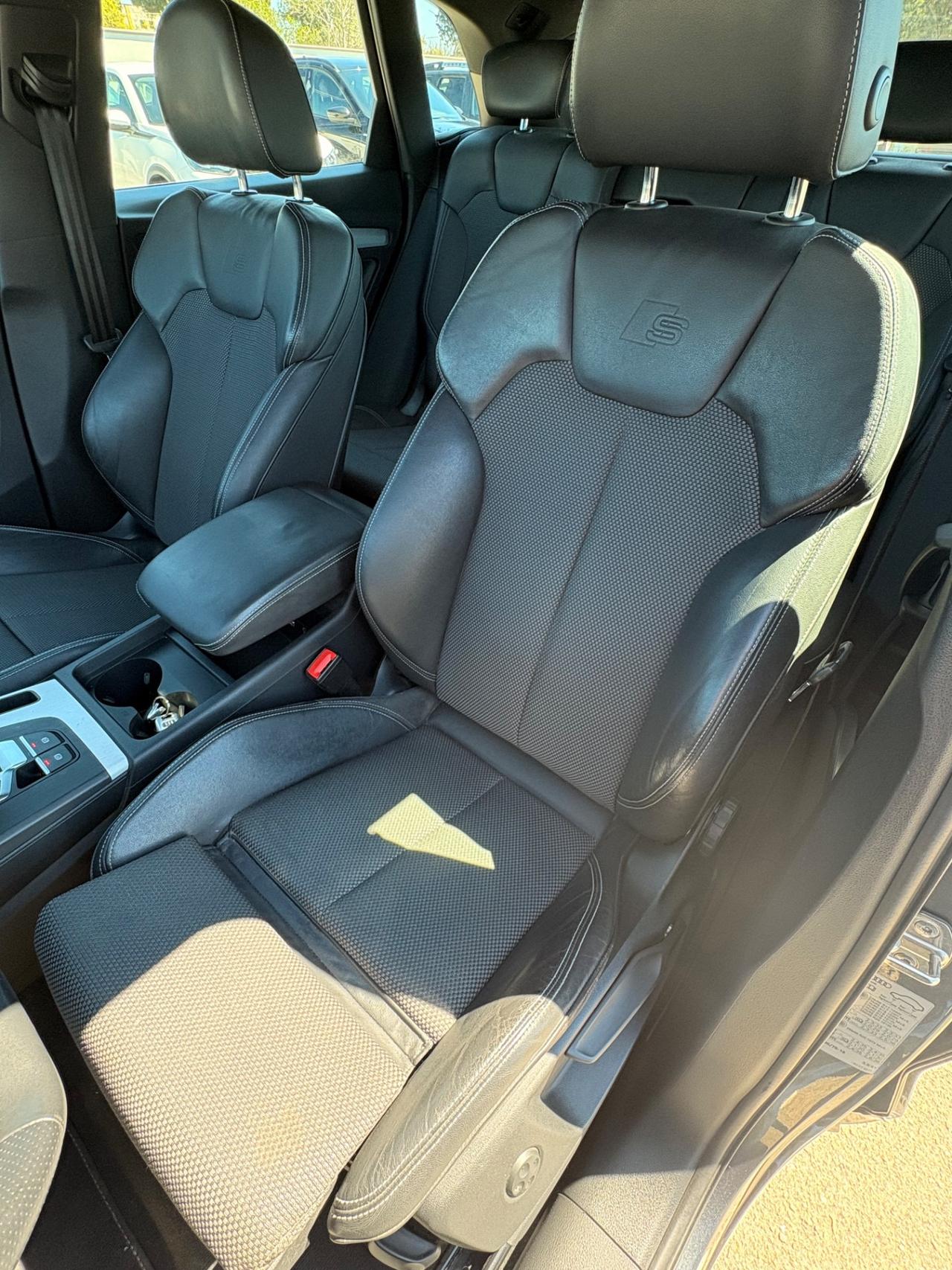 Audi Q5 40 TDI quattro S tronic S line plus