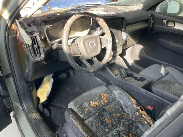 VOLVO XC40 B3 AUTOMATICO ESSENTIAL