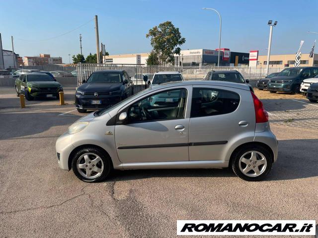PEUGEOT 107 1.0 68CV 5p. Sweet Years 2Tronic