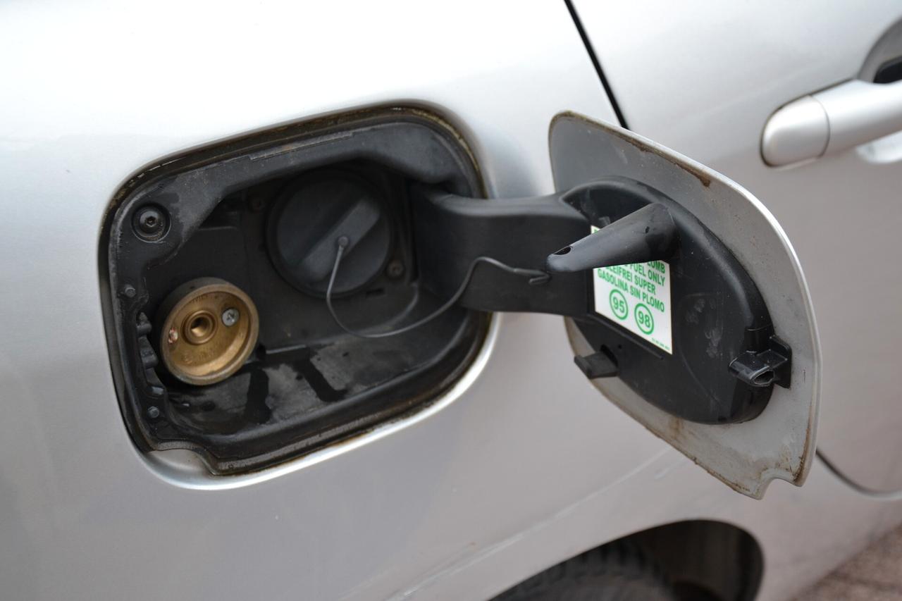 Renault Clio 1.2 16V 5 porte GPL Confort