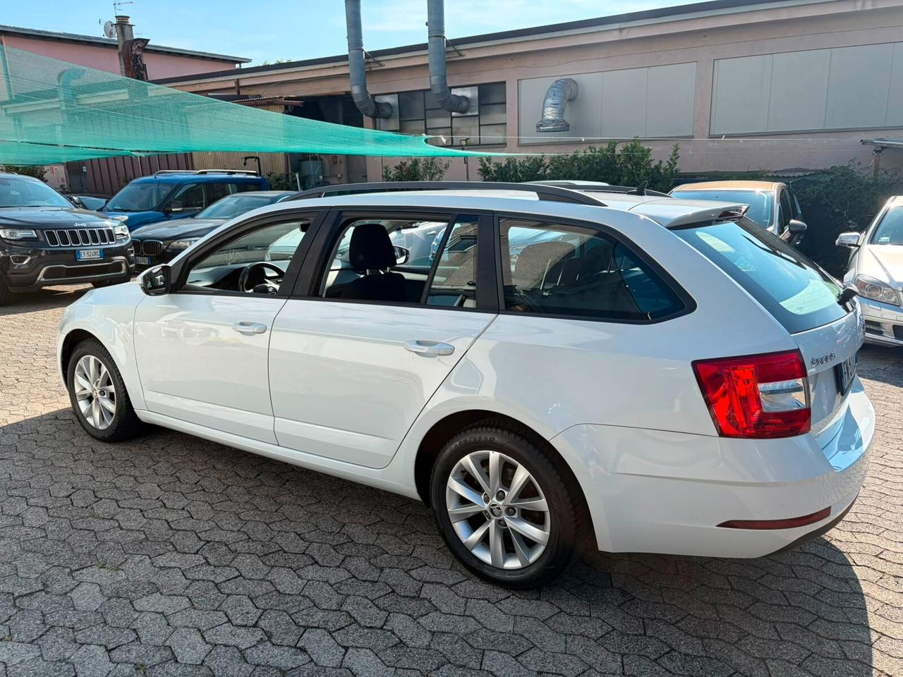 Skoda Octavia 1.6 TDI CR 115 CV DSG Wagon Executive