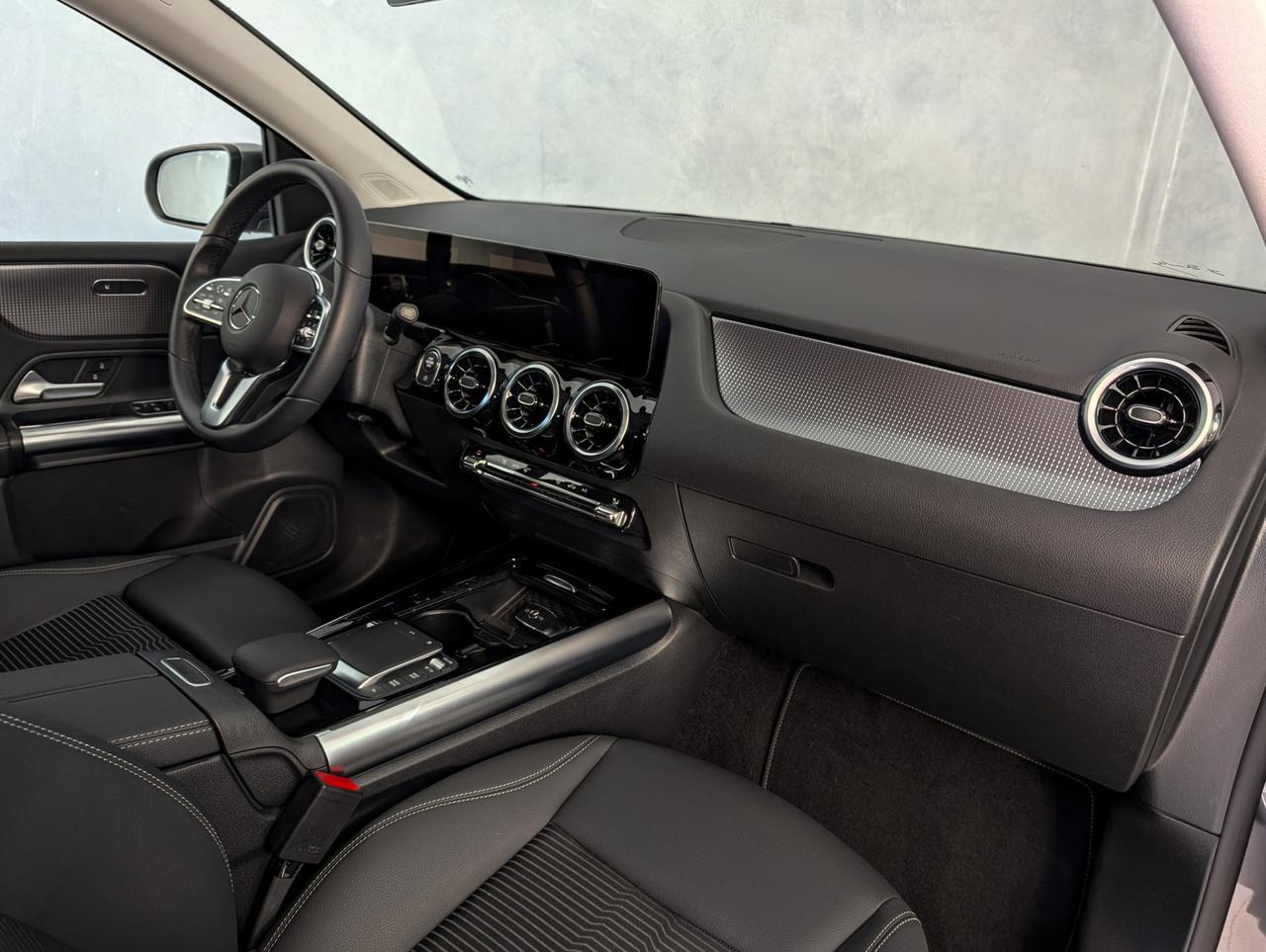 Mercedes-Benz B 180 180 Automatic Progressive Sport