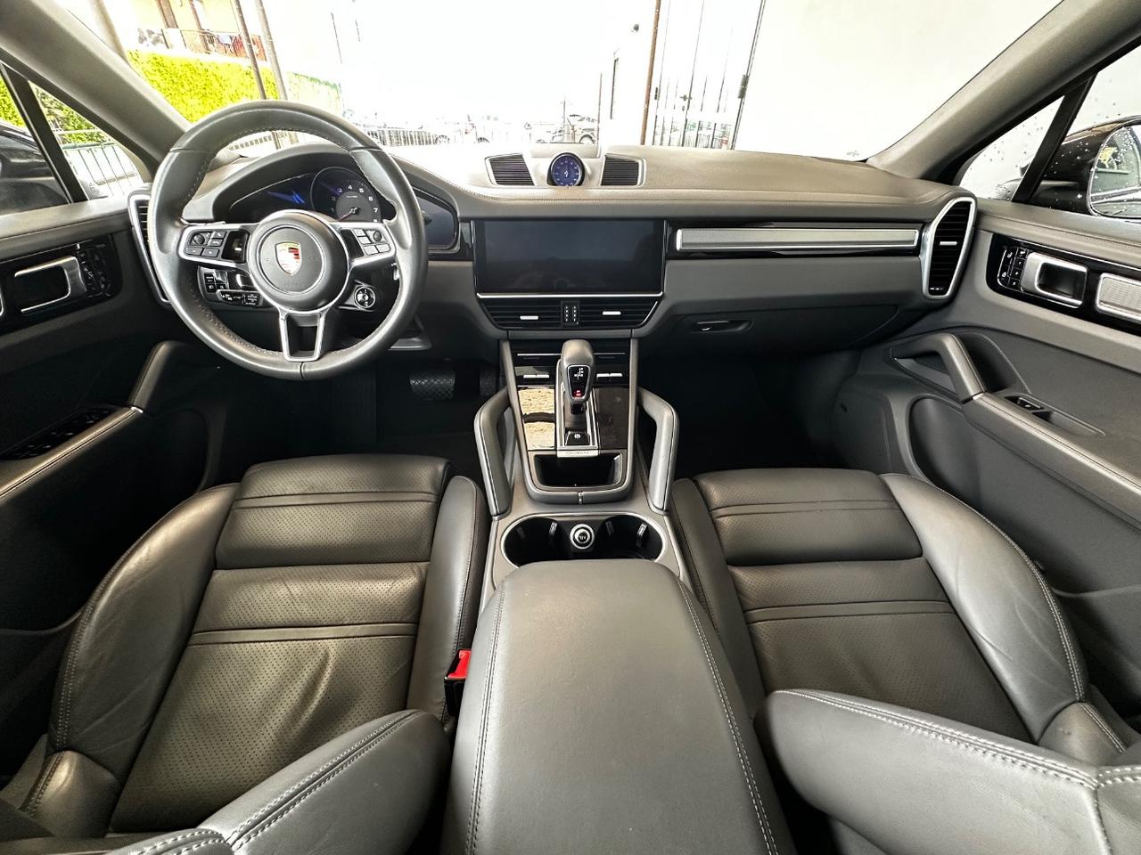 Porsche Cayenne Coupe 3.0 tiptronic
