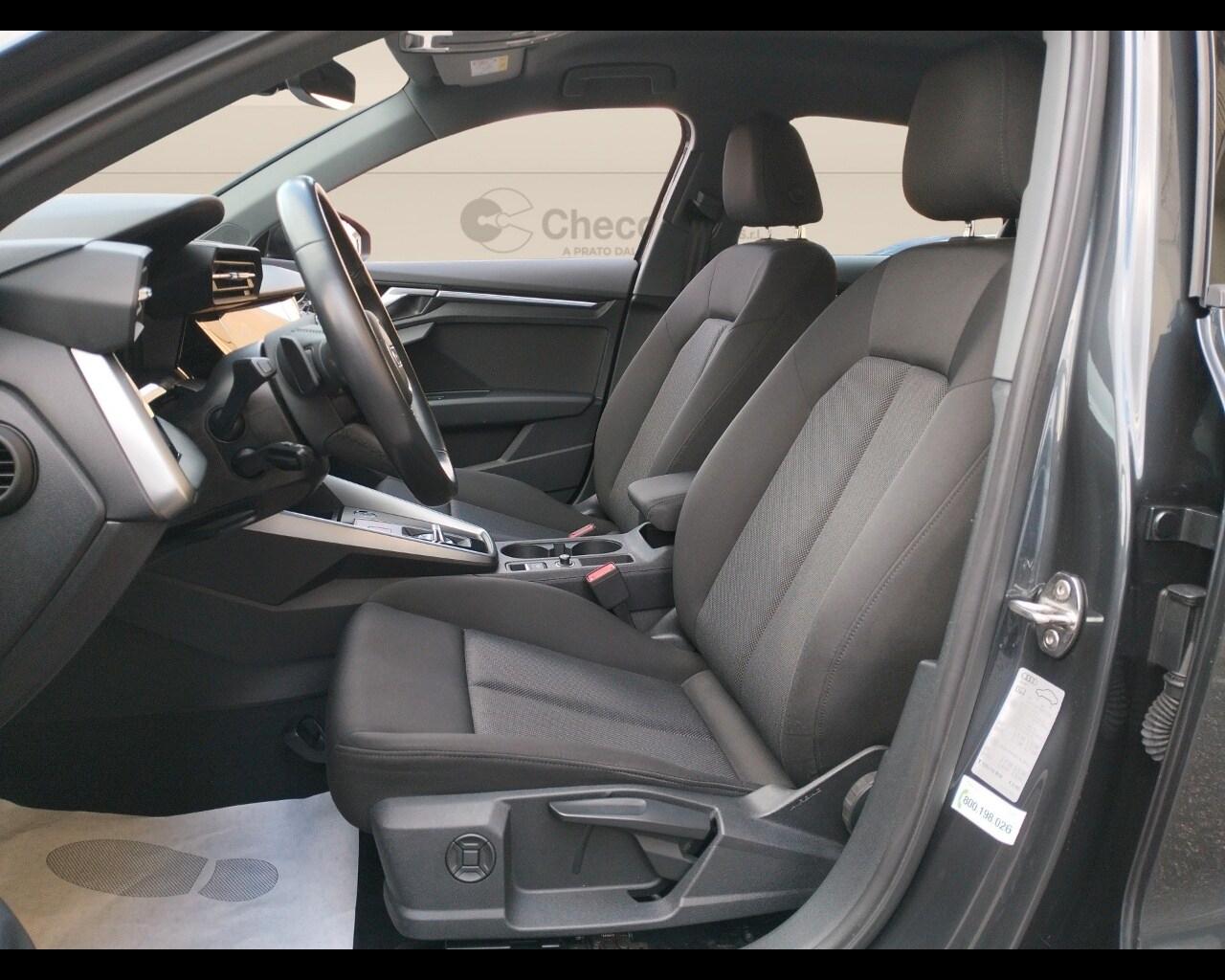 AUDI A3 4ª serie A3 SPB 30 TDI S tronic Busine...