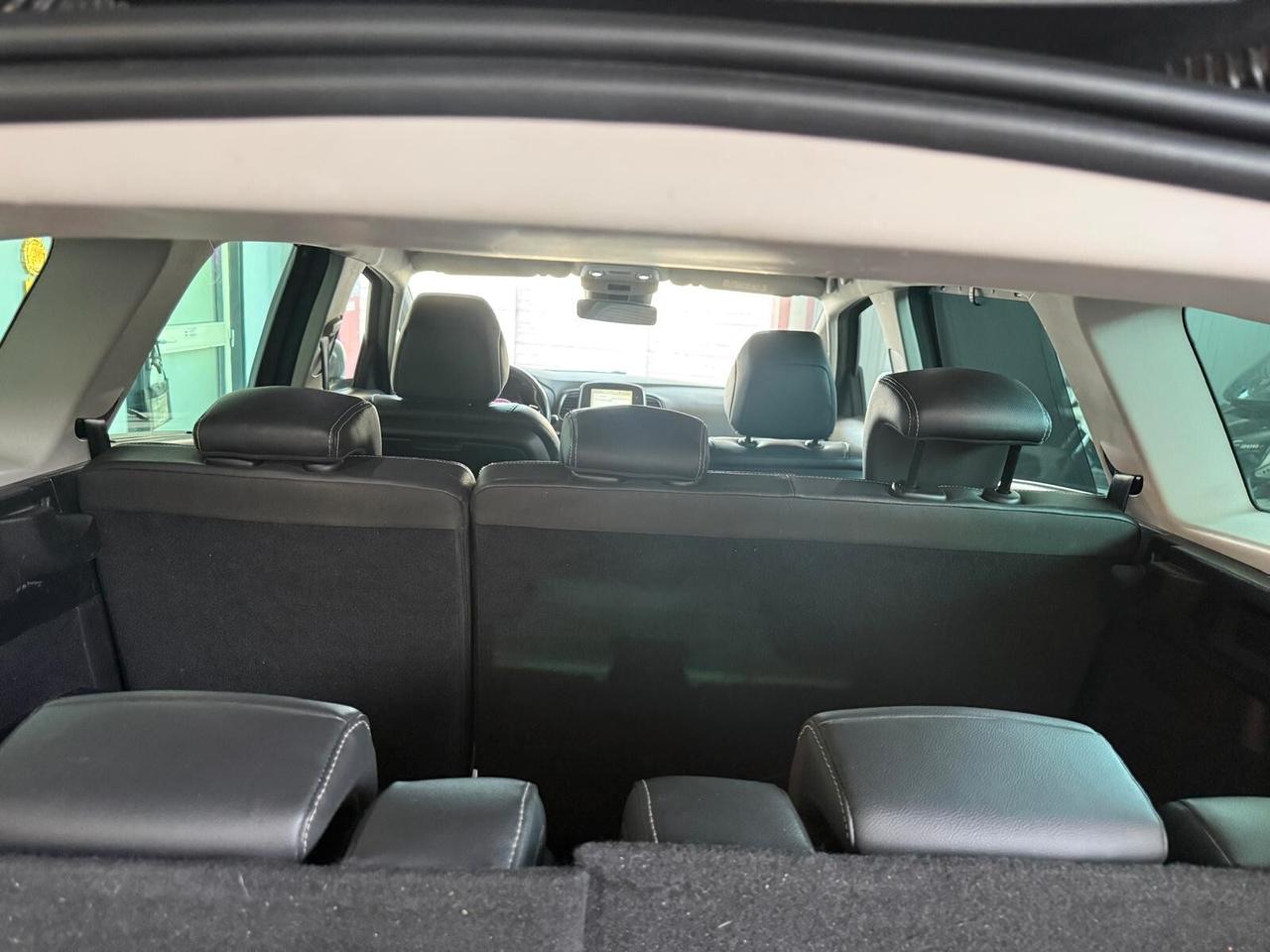 Renault Grand Scenic dCi 8V 110 CV EDC Energy Intens