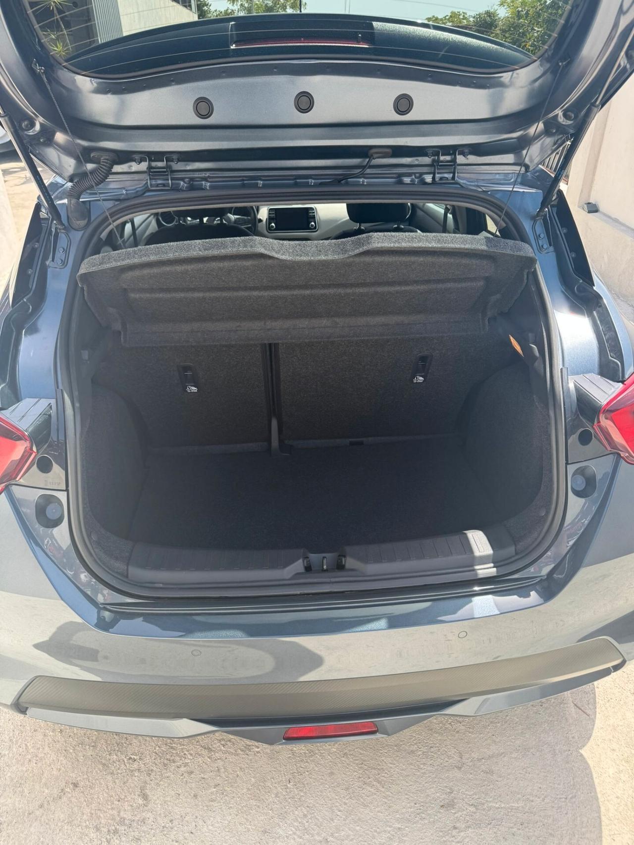 Nissan Micra IG-T 100 5 porte Tekna