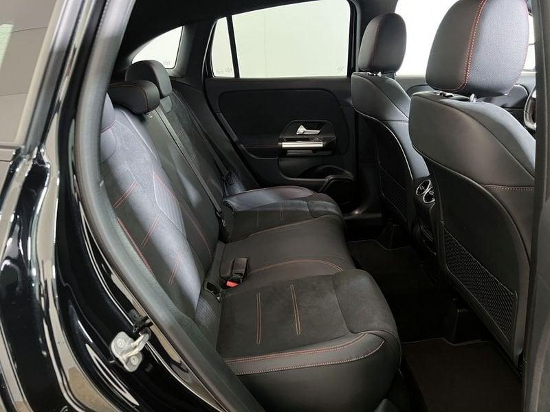 Mercedes-Benz GLA GLA 180 Premium auto