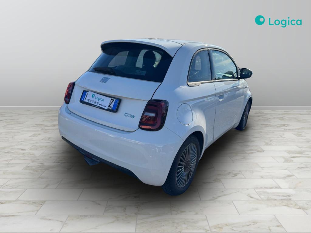 FIAT 500e - 500e 42 kWh Icon