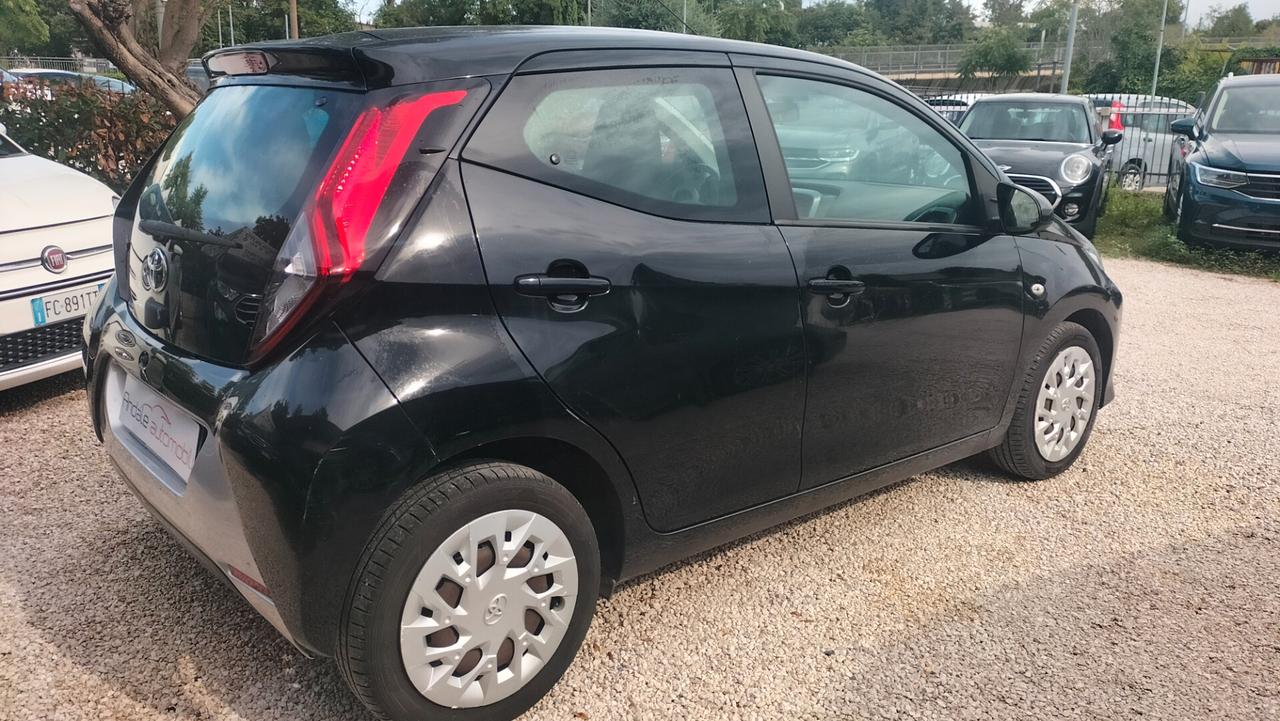 Toyota Aygo 1.0 VVT CV 5 porte *GPL ** PREZZO OUTLET