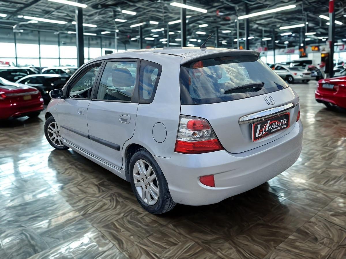 HONDA - Civic 5p 1.4 LS