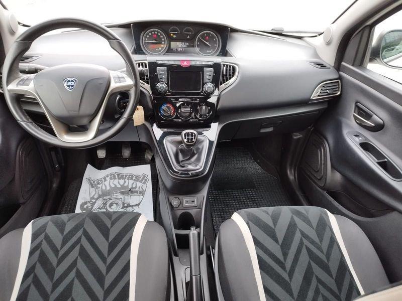 Lancia Ypsilon Ypsilon 1.3 MJT 16V 95 CV 5 porte S&S Gold 338.7575187 MASSARI MARCO