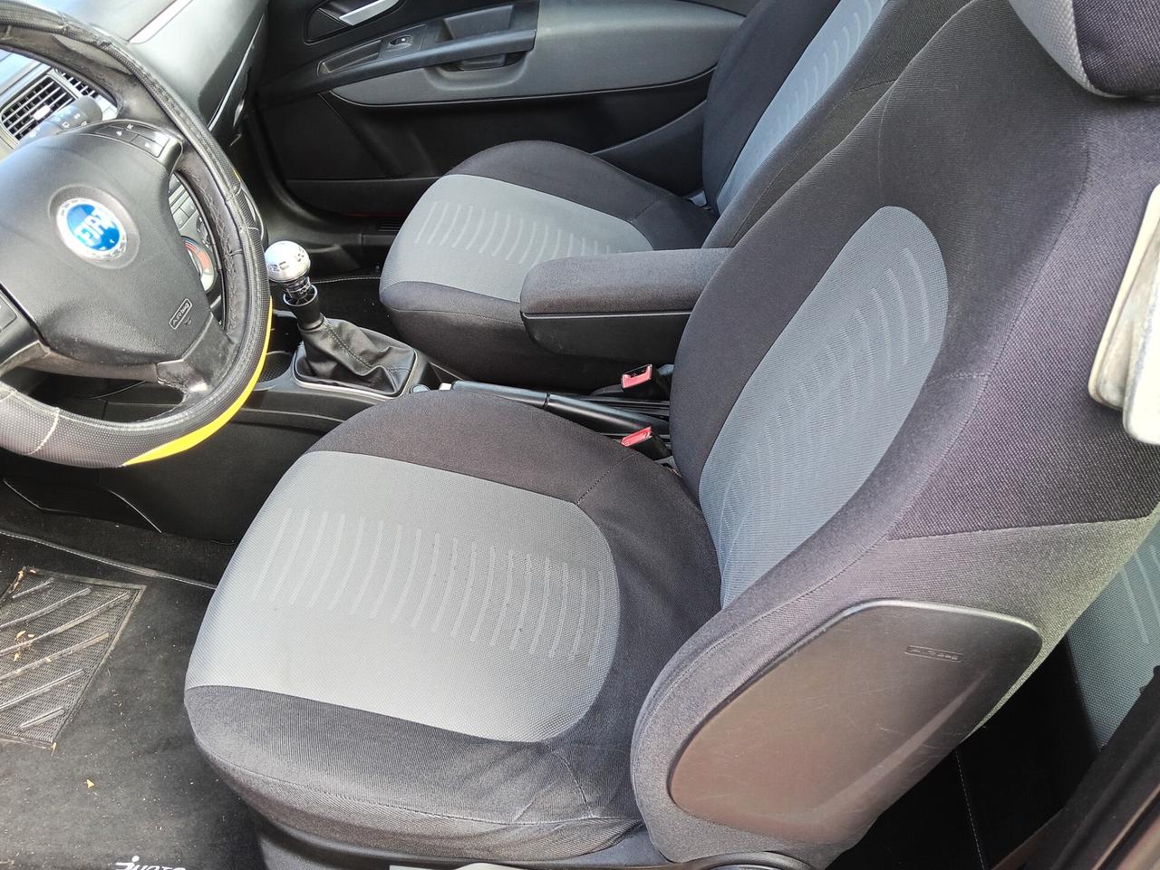 Fiat Grande Punto 1.3 MJT 75 CV 3 porte Dynamic