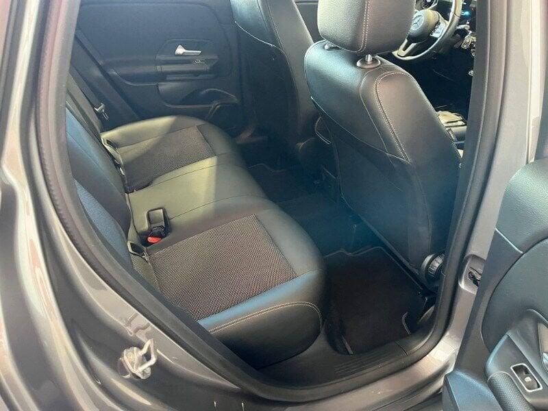 Mercedes-Benz GLA GLA 200 d Automatic Business Extra