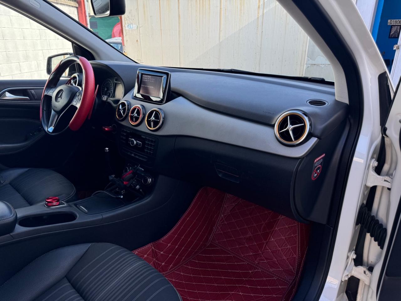 Mercedes-benz B 180 B 180 Premium Edition SPORT EURO 6