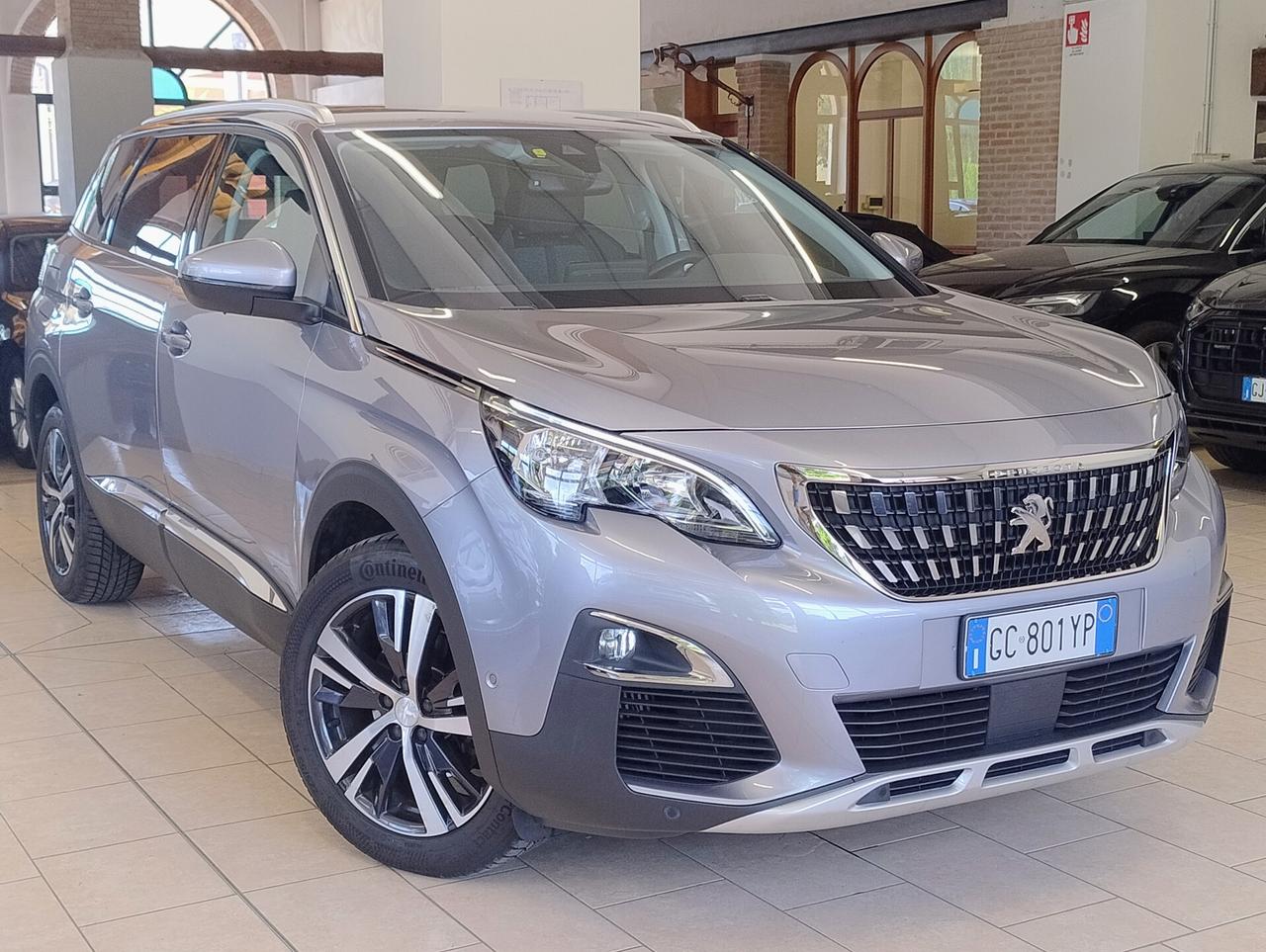 Peugeot 5008 1.5 bluehdi Allure EAT8 7POSTI NAVI LED
