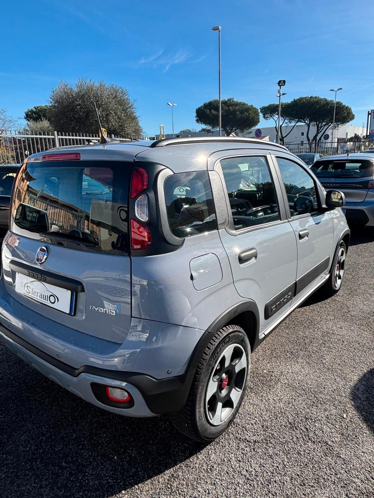 Fiat Panda 1.0 FireFly S&S Hybrid City Cross