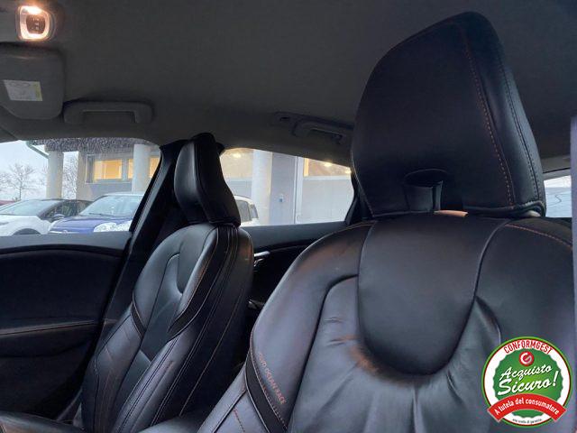 VOLVO V40 D2 'eco' Momentum