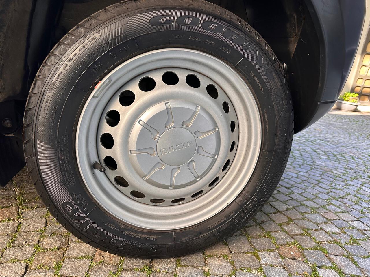 Dacia Sandero 1.2 * Km 16.443 * UNIPROPRIETARIO