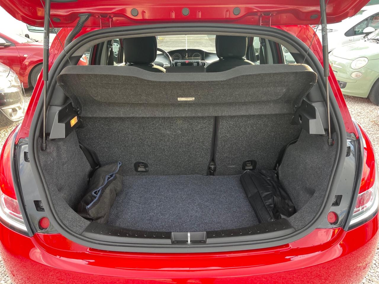Lancia Ypsilon 1.2 69 CV 5 porte GPL Ecochic Gold