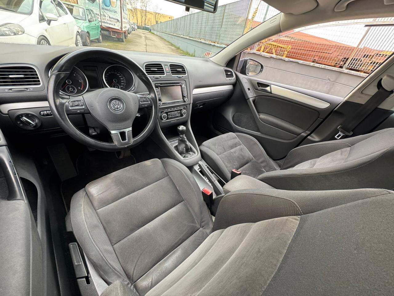 Volkswagen Golf 1.6 TDI DPF 5p. Highline