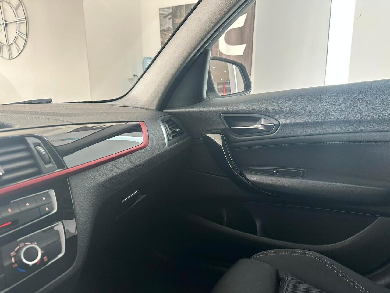 BMW 118d 5p. Sport