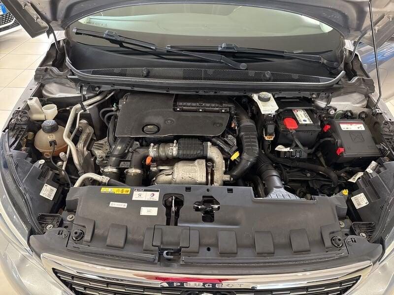 Peugeot 308 BlueHDi 120 EAT6 S&S SW Allure